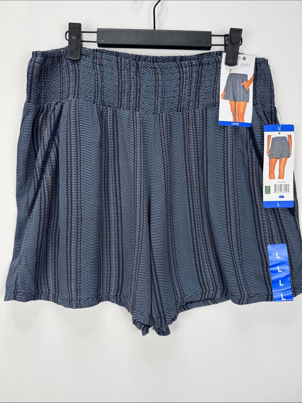 Three Dots Blue Striped Pull On Shorts Women’s Size Large NWT